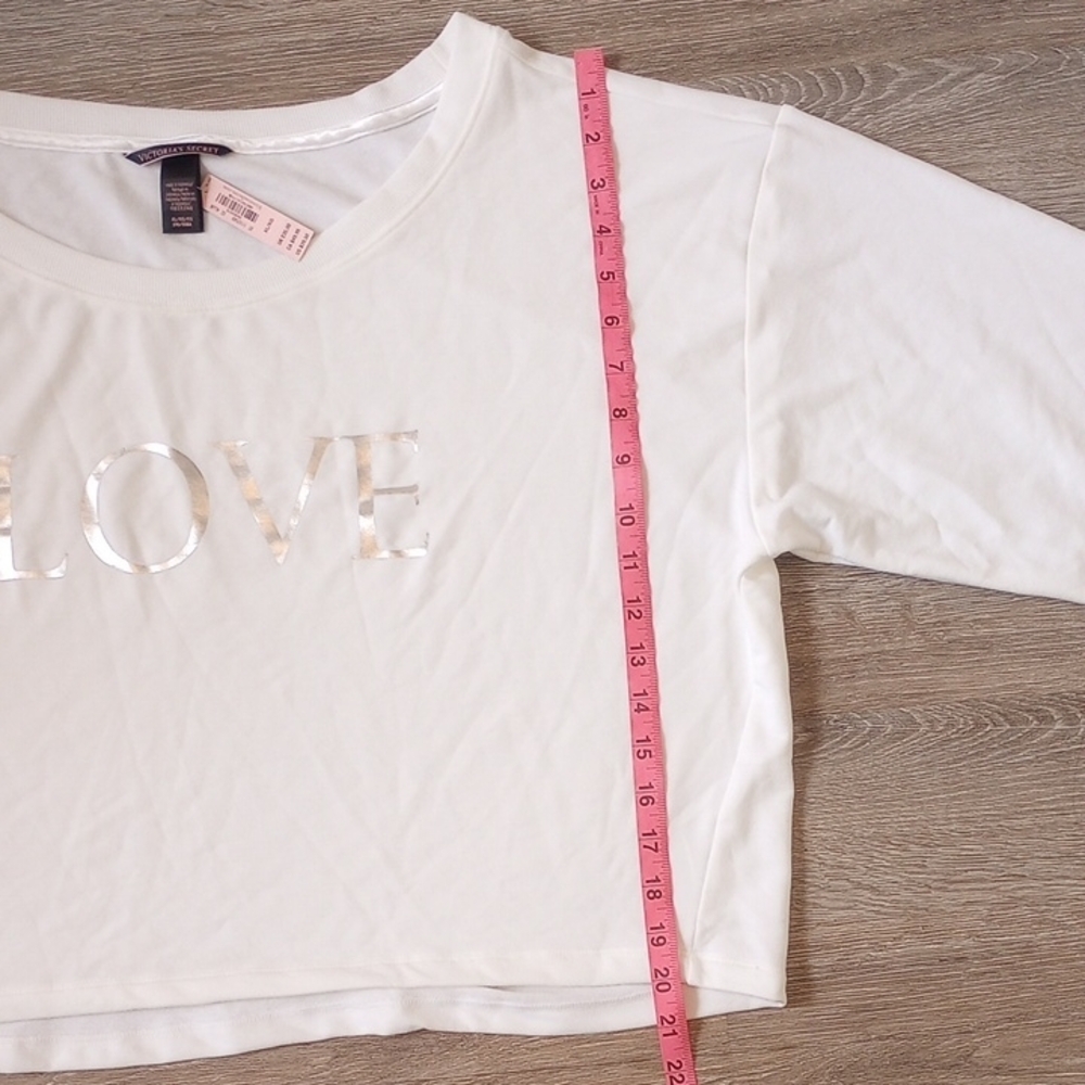 Victoria's Secret White Sweatshirt with 'LOVE' Print - Picture 4 of 5